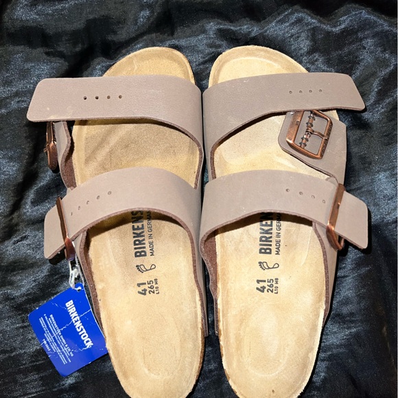 New with tags Birkenstock’s - Picture 1 of 4